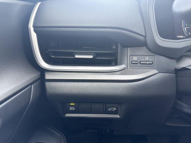 used 2025 Toyota Grand Highlander car, priced at $46,900