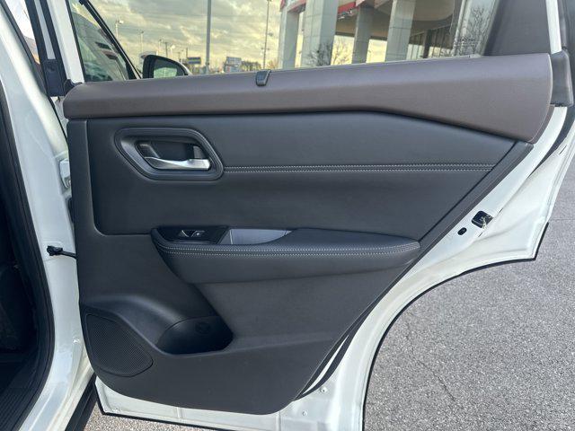 used 2023 Nissan Rogue car, priced at $27,900