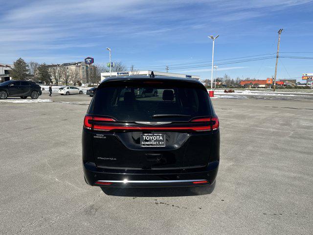 used 2024 Chrysler Pacifica car, priced at $31,900