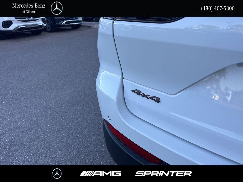 used 2022 Jeep Grand Cherokee car, priced at $32,995