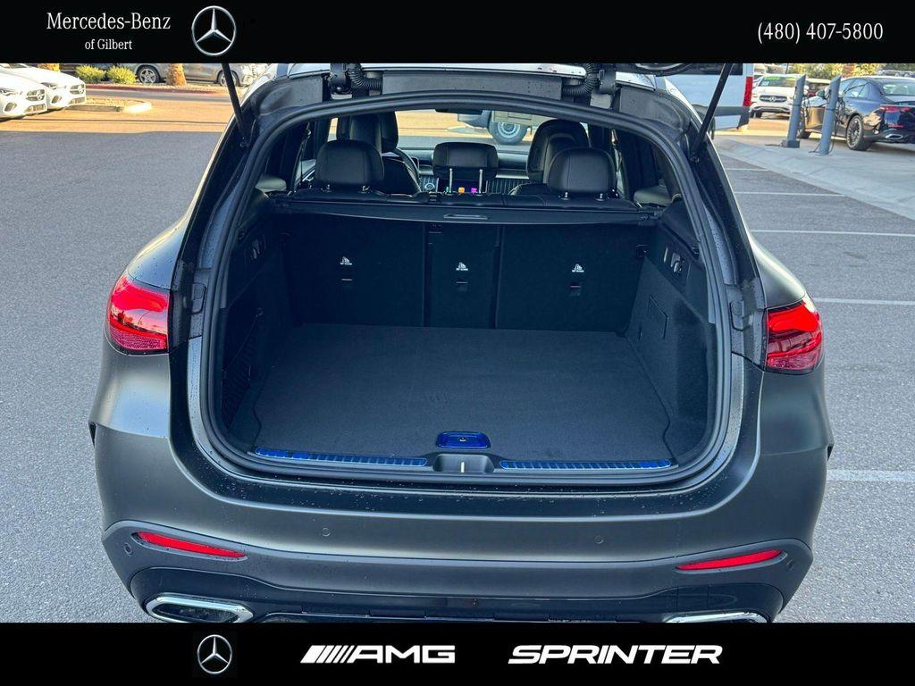 new 2025 Mercedes-Benz GLC 300 car, priced at $60,500