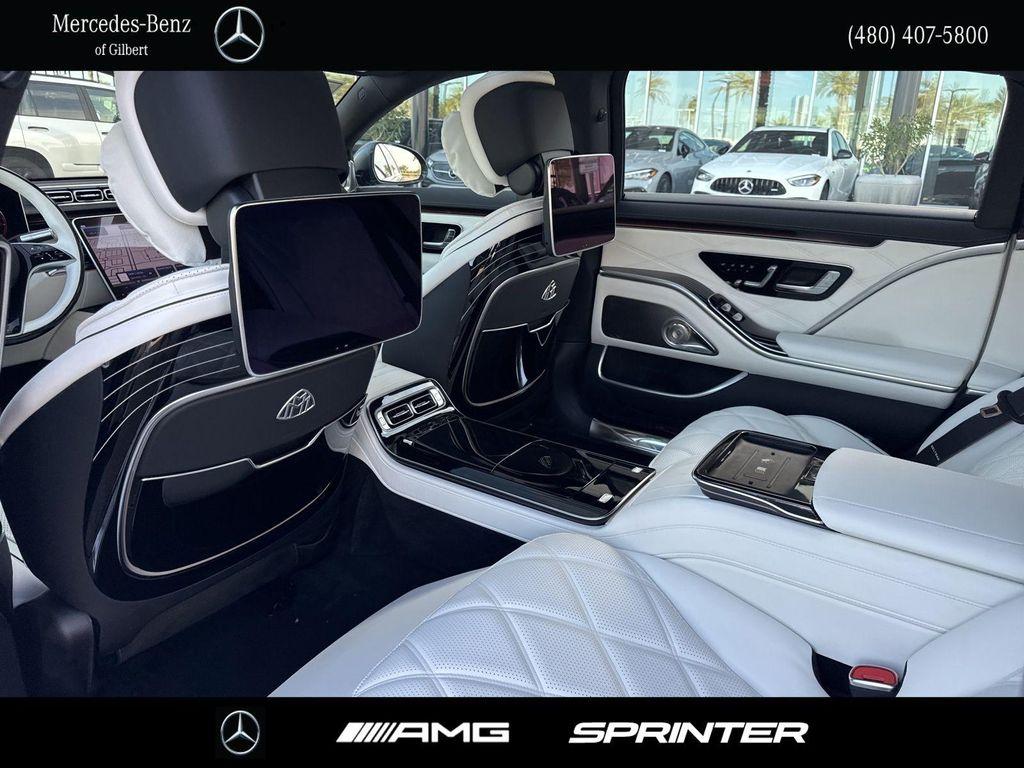 new 2026 Mercedes-Benz Maybach S 580 car, priced at $236,450