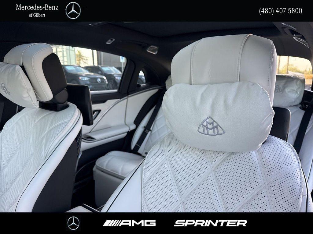 new 2026 Mercedes-Benz Maybach S 580 car, priced at $236,450