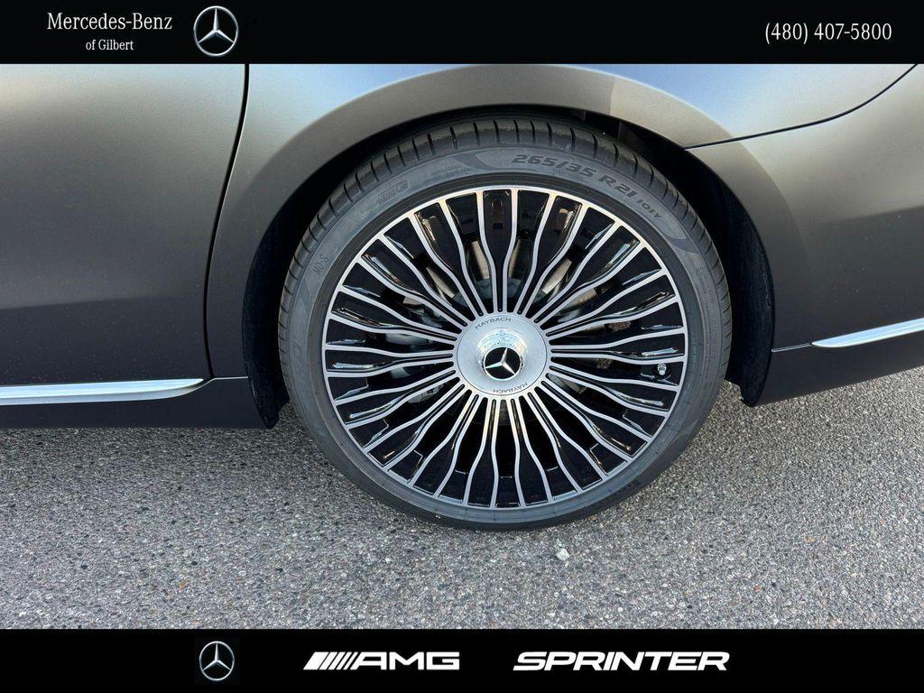 new 2026 Mercedes-Benz Maybach S 580 car, priced at $236,450