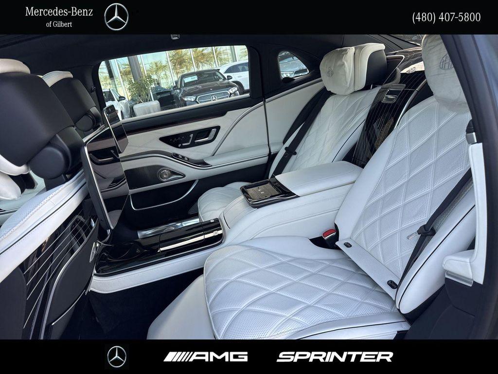 new 2026 Mercedes-Benz Maybach S 580 car, priced at $236,450