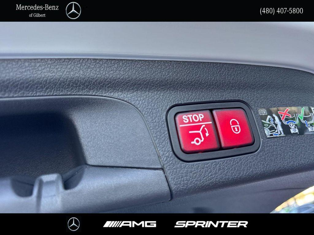 new 2026 Mercedes-Benz AMG GLE 63 car, priced at $139,100