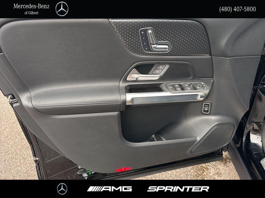 used 2025 Mercedes-Benz GLB 250 car, priced at $35,888