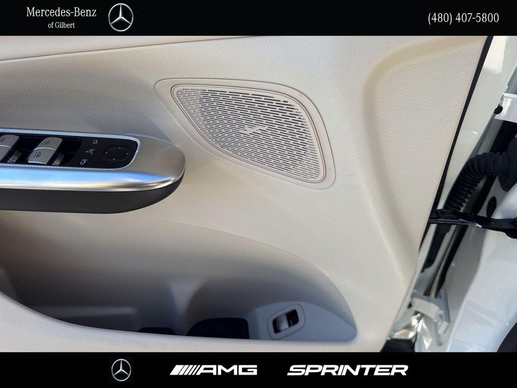 used 2025 Mercedes-Benz GLC 300 car, priced at $46,888