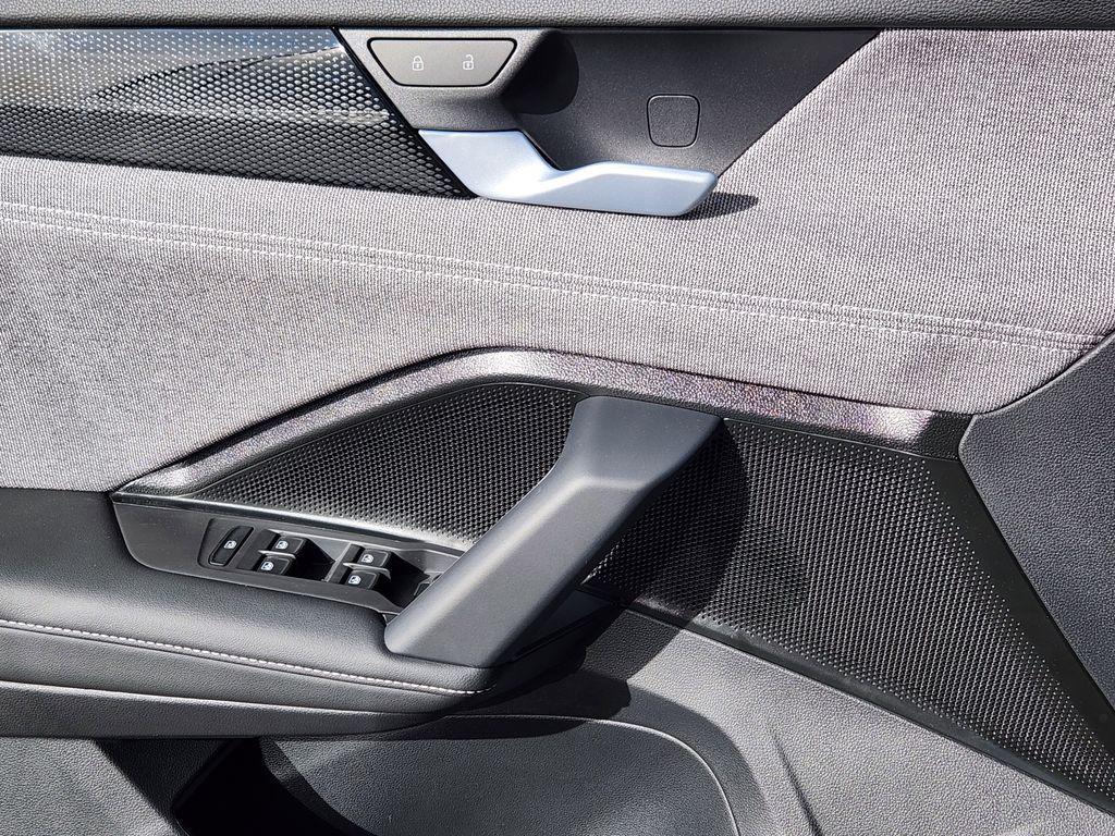 new 2026 Volkswagen Tiguan car, priced at $34,419