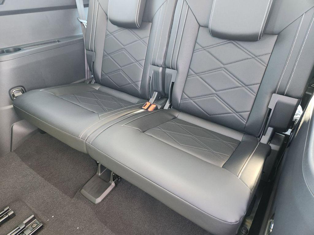 new 2026 Volkswagen Atlas car, priced at $42,558