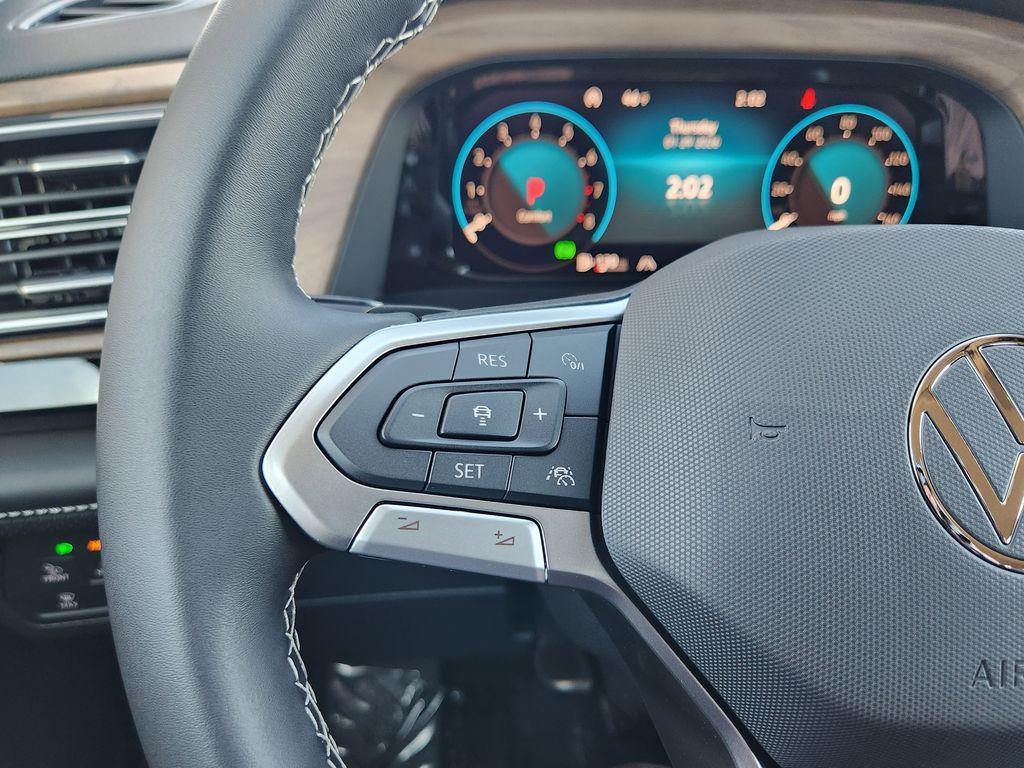 new 2026 Volkswagen Atlas car, priced at $42,558