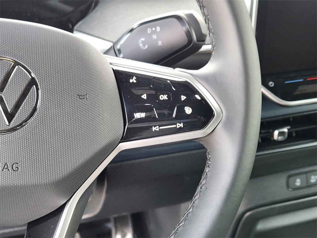 new 2025 Volkswagen ID. Buzz car, priced at $55,644