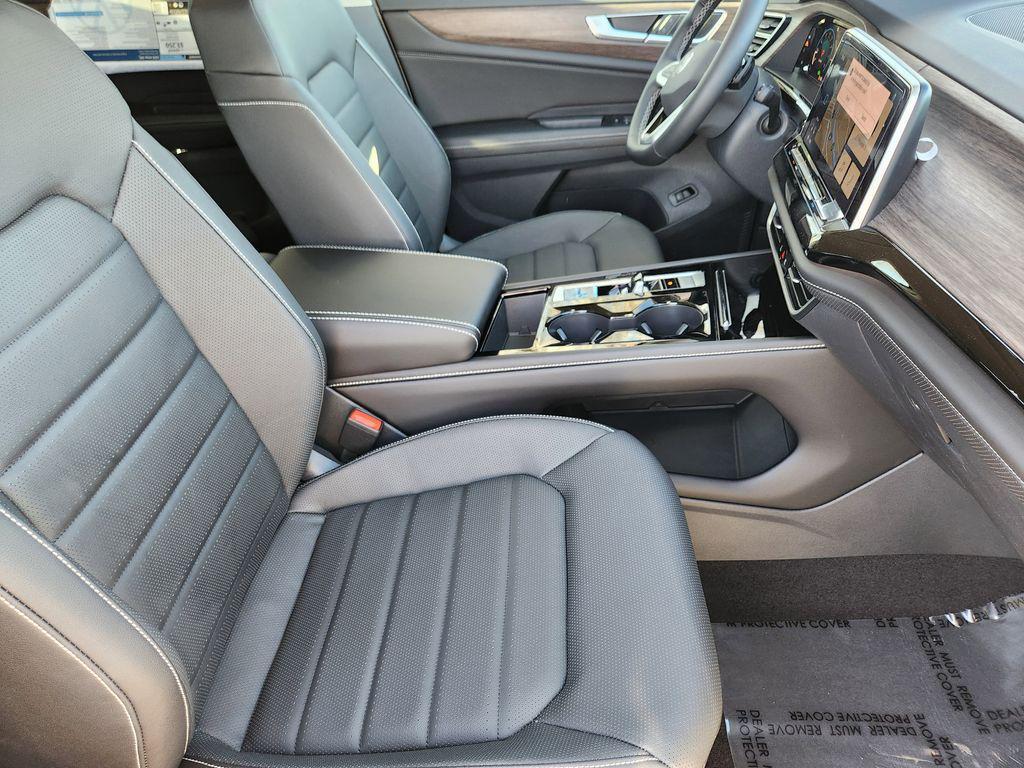 new 2026 Volkswagen Atlas car, priced at $51,206