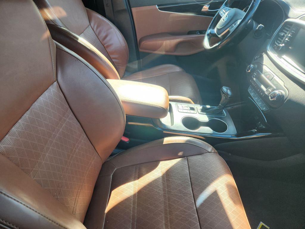 used 2019 Kia Sorento car, priced at $22,797