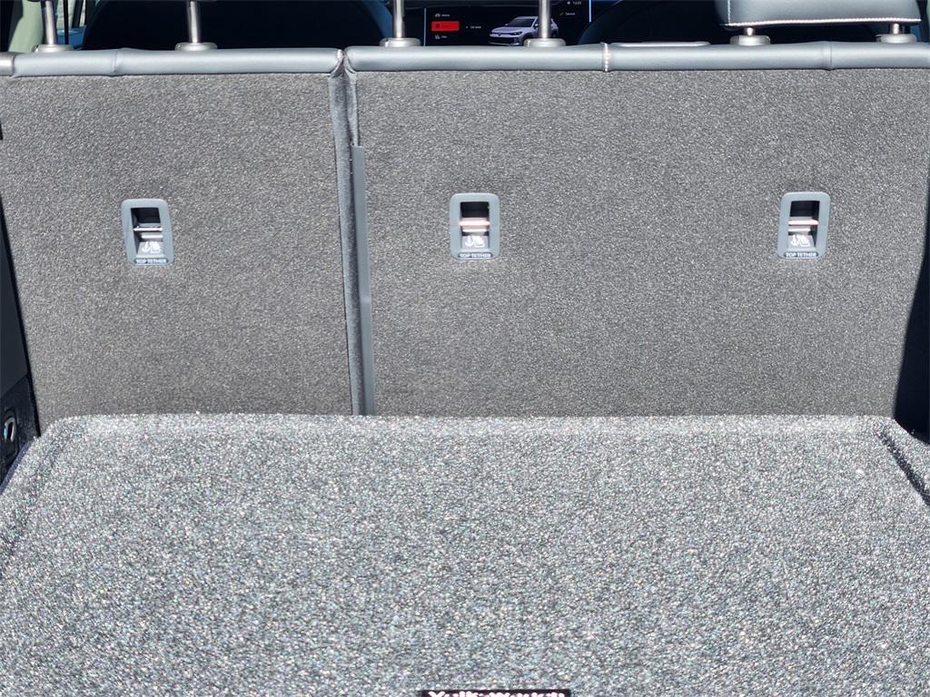 new 2026 Volkswagen Tiguan car, priced at $38,385