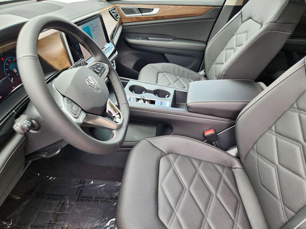 new 2026 Volkswagen Atlas car, priced at $42,687