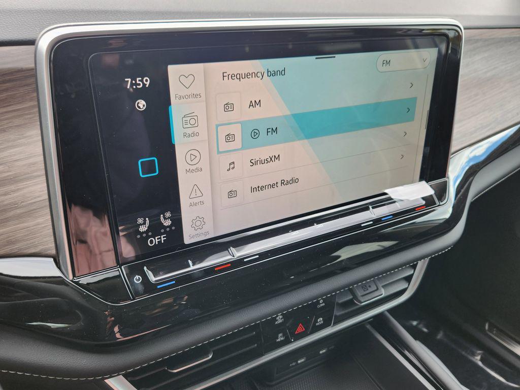 new 2026 Volkswagen Atlas car, priced at $56,084