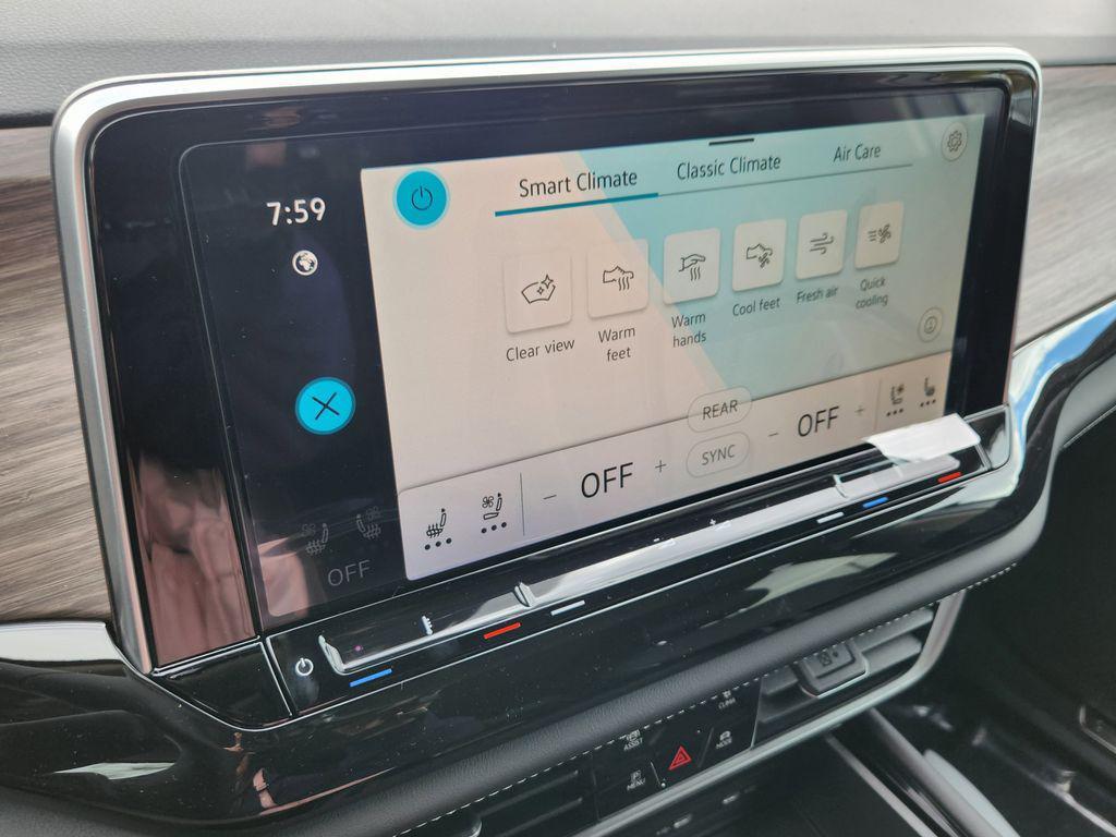 new 2026 Volkswagen Atlas car, priced at $56,084