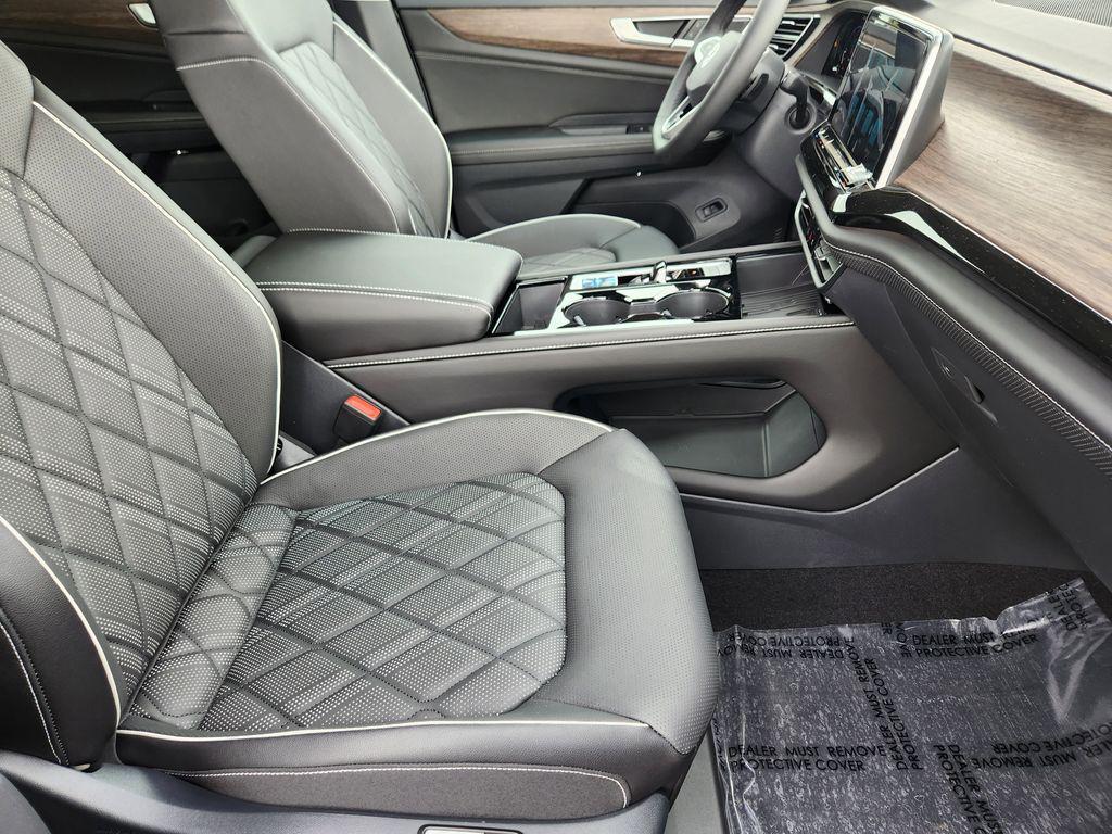 new 2026 Volkswagen Atlas car, priced at $56,084