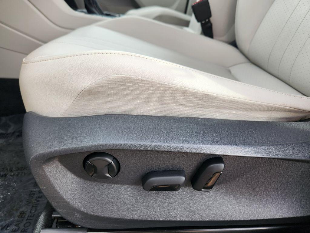 used 2022 Volkswagen Tiguan car, priced at $22,549