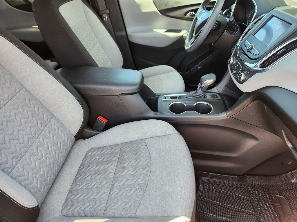 used 2022 Chevrolet Equinox car, priced at $20,597
