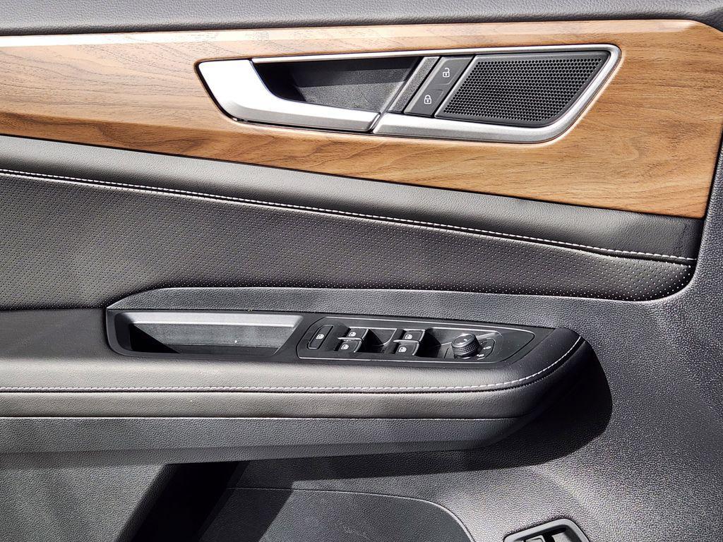 new 2026 Volkswagen Atlas car, priced at $48,482