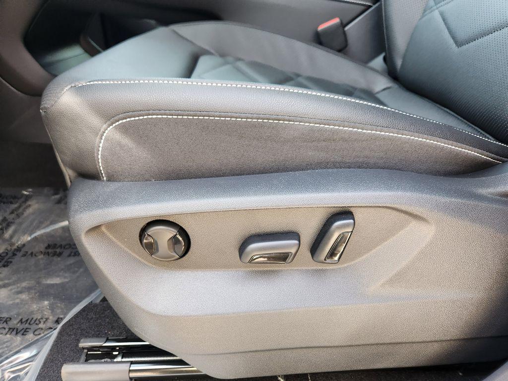 new 2026 Volkswagen Atlas car, priced at $48,482