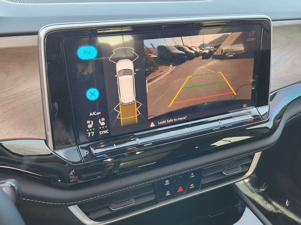 new 2026 Volkswagen Atlas car, priced at $48,482