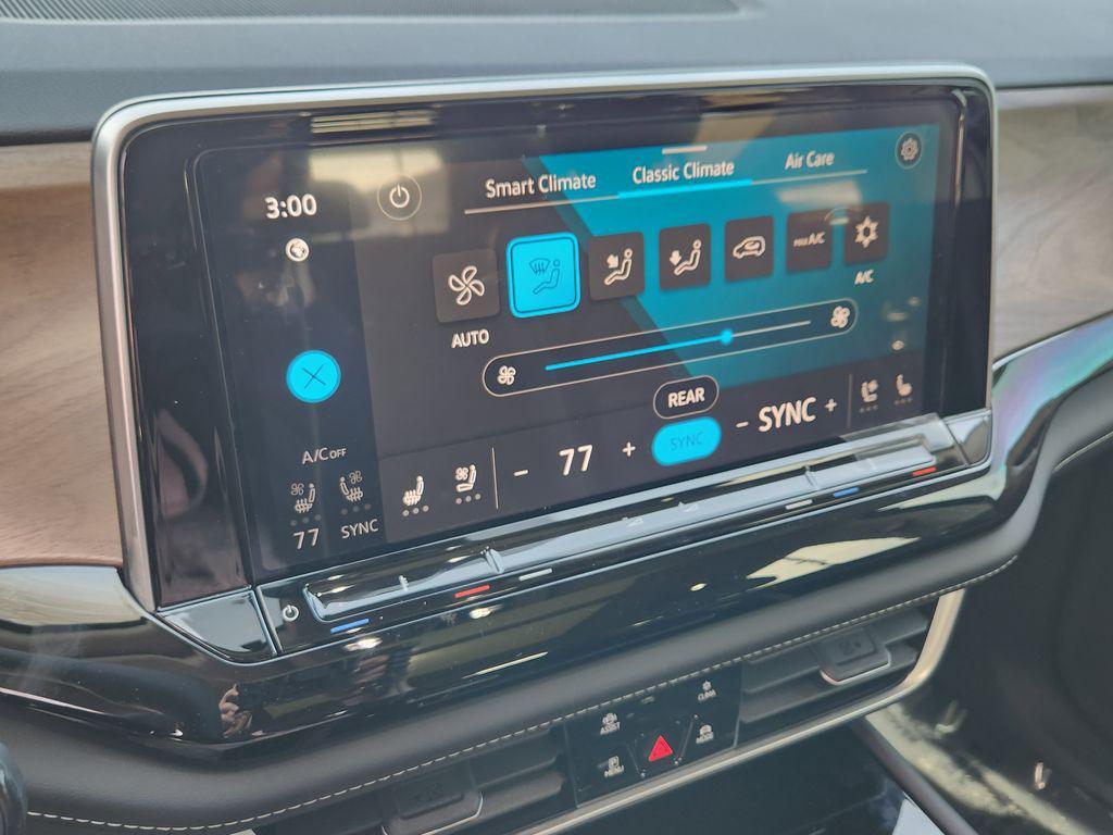 new 2026 Volkswagen Atlas car, priced at $48,482