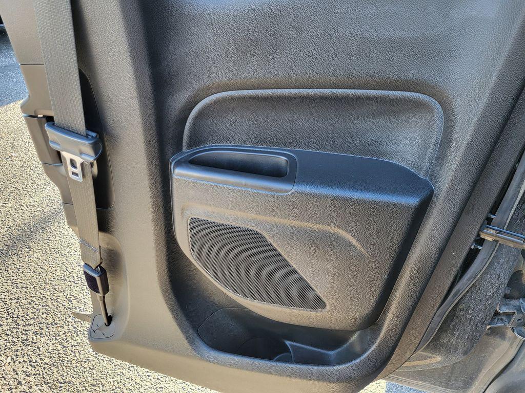 used 2016 GMC Canyon car