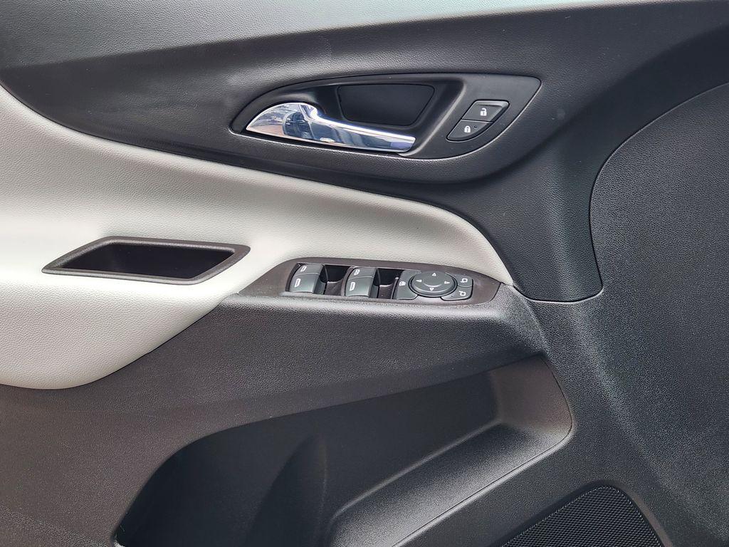used 2022 Chevrolet Equinox car, priced at $19,987