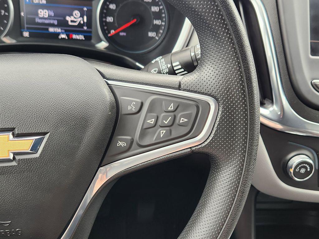 used 2022 Chevrolet Equinox car, priced at $19,987