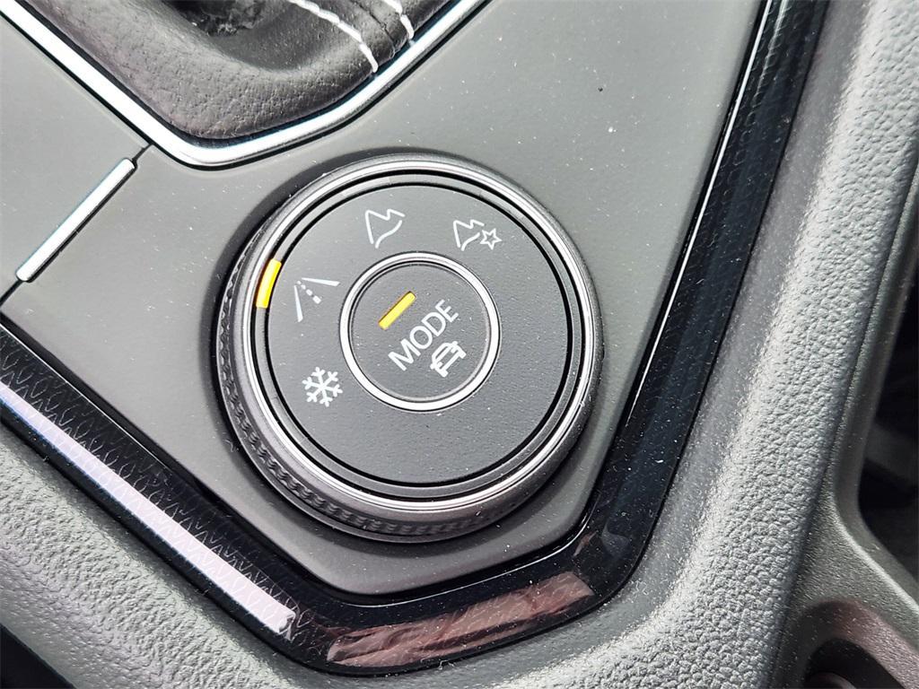 new 2025 Volkswagen Taos car, priced at $26,577