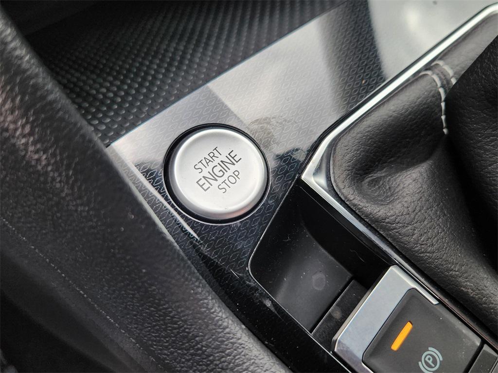 new 2025 Volkswagen Taos car, priced at $26,577