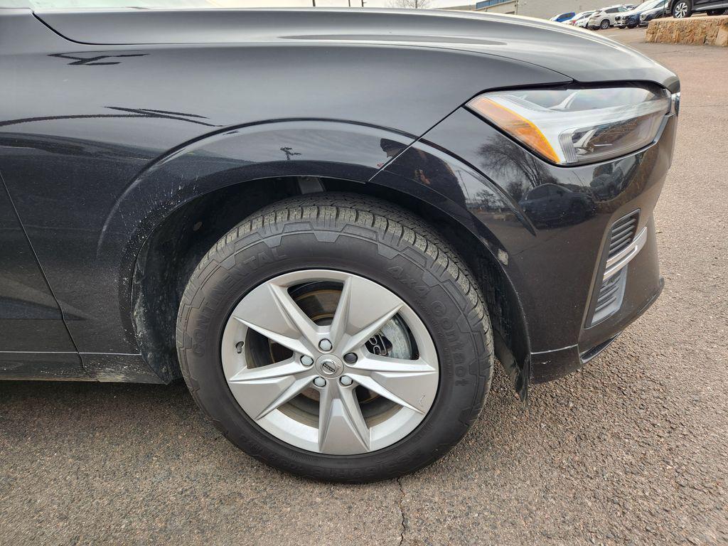 used 2022 Volvo XC60 car, priced at $24,661