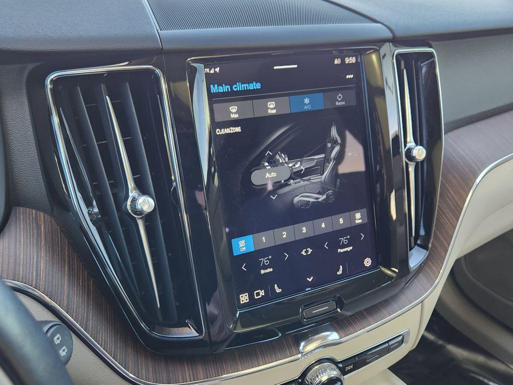 used 2022 Volvo XC60 car, priced at $23,797