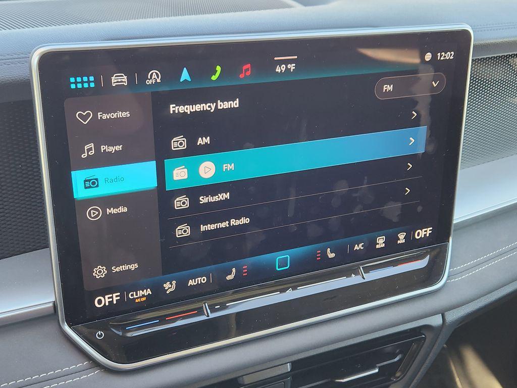 new 2025 Volkswagen Tiguan car, priced at $35,693