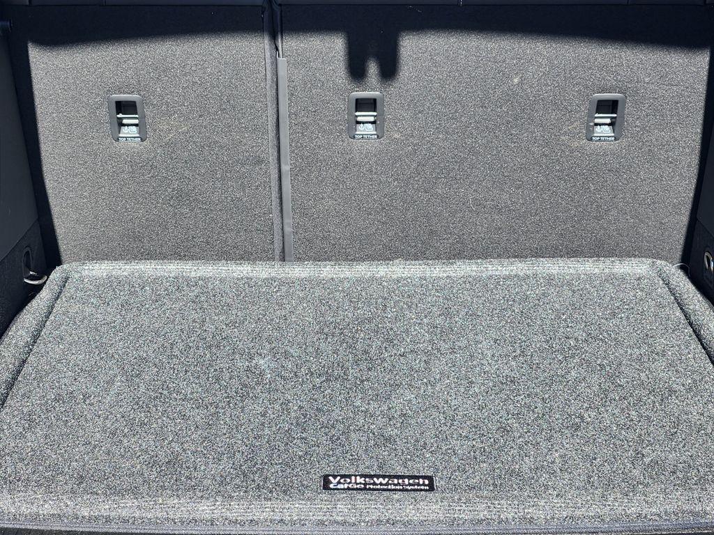 new 2025 Volkswagen Tiguan car, priced at $35,693