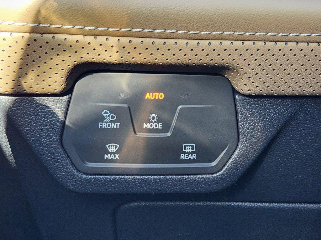 new 2026 Volkswagen Atlas Cross Sport car, priced at $46,003