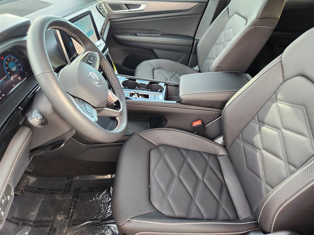 new 2026 Volkswagen Atlas Cross Sport car, priced at $47,637