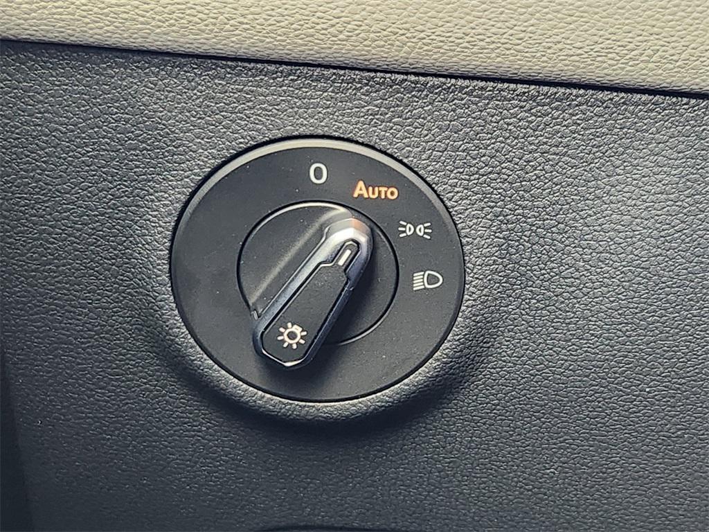 new 2026 Volkswagen Taos car, priced at $38,400