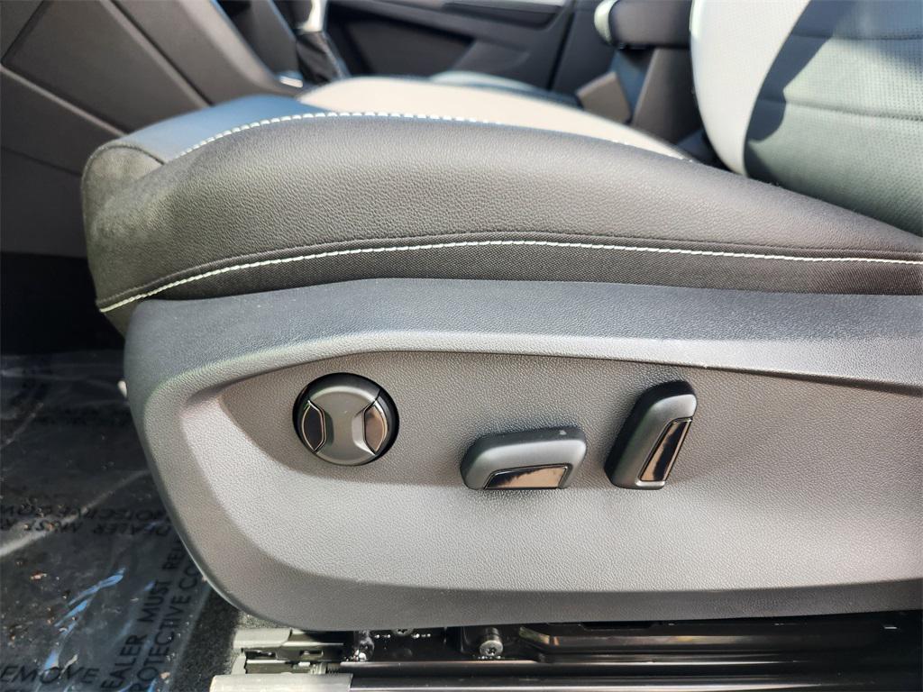 new 2026 Volkswagen Taos car, priced at $38,400