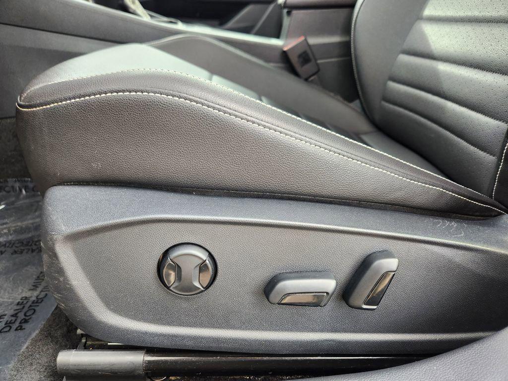 used 2024 Volkswagen Jetta car, priced at $18,797