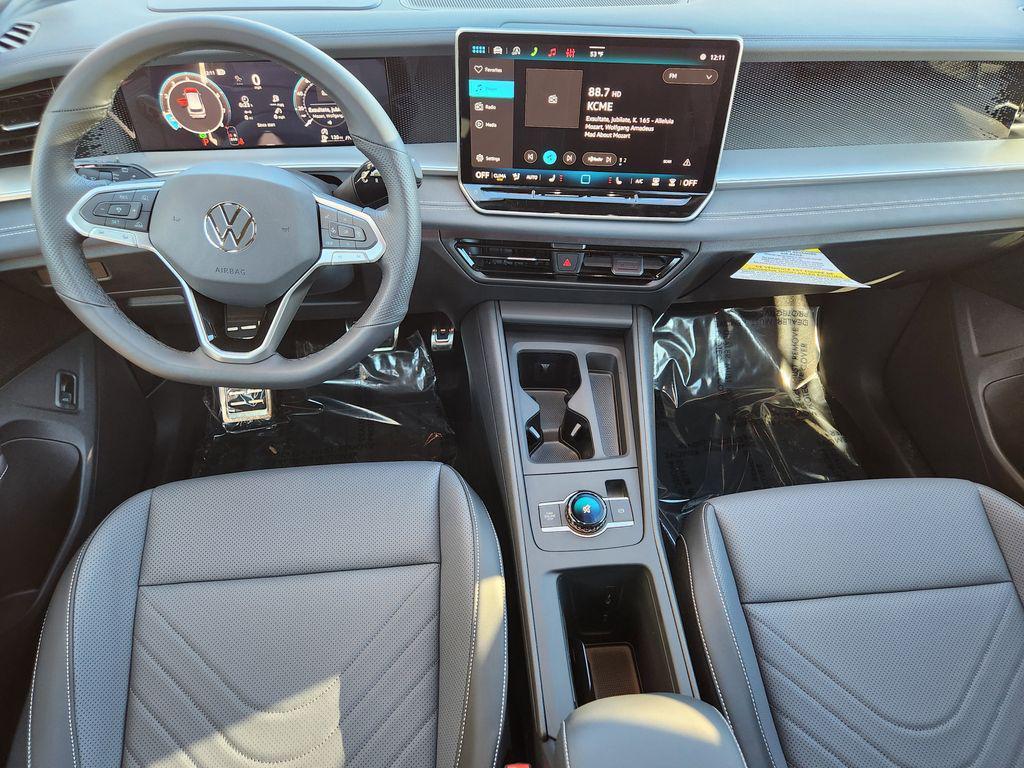 new 2026 Volkswagen Tiguan car, priced at $42,025