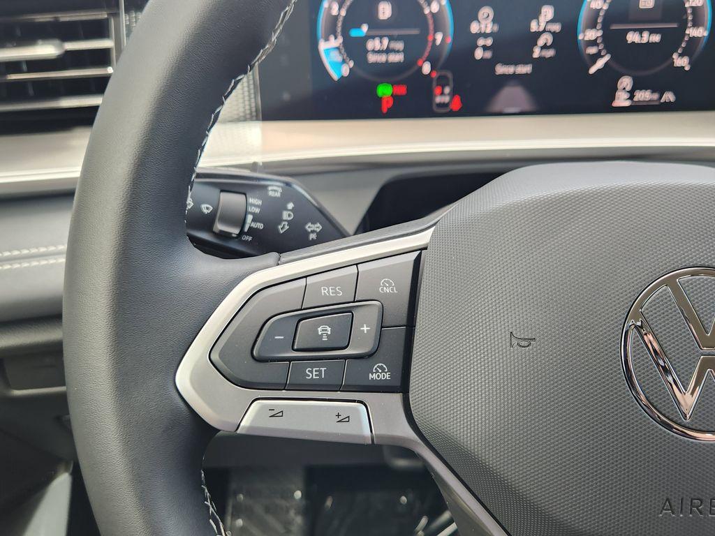 new 2026 Volkswagen Tiguan car, priced at $38,505