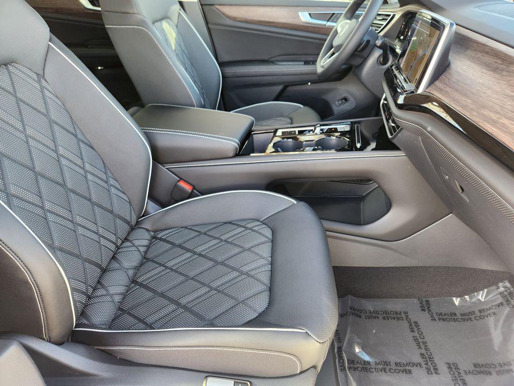 new 2026 Volkswagen Atlas car, priced at $56,682