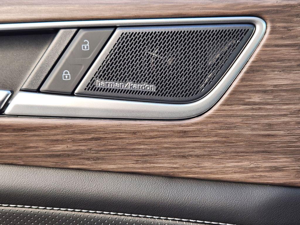 new 2026 Volkswagen Atlas car, priced at $56,682