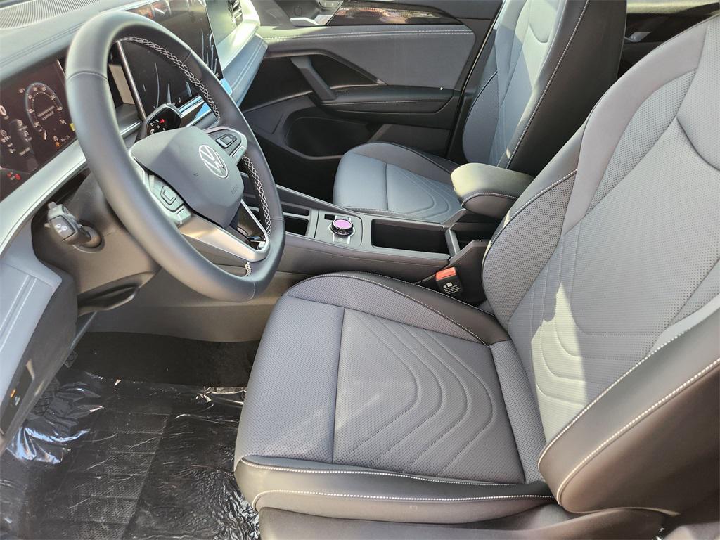 new 2026 Volkswagen Tiguan car, priced at $38,385