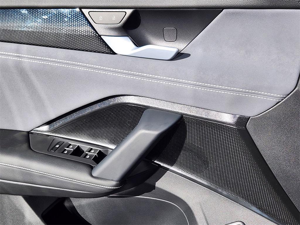 new 2026 Volkswagen Tiguan car, priced at $38,385