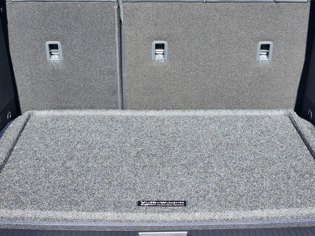 new 2026 Volkswagen Tiguan car, priced at $38,385